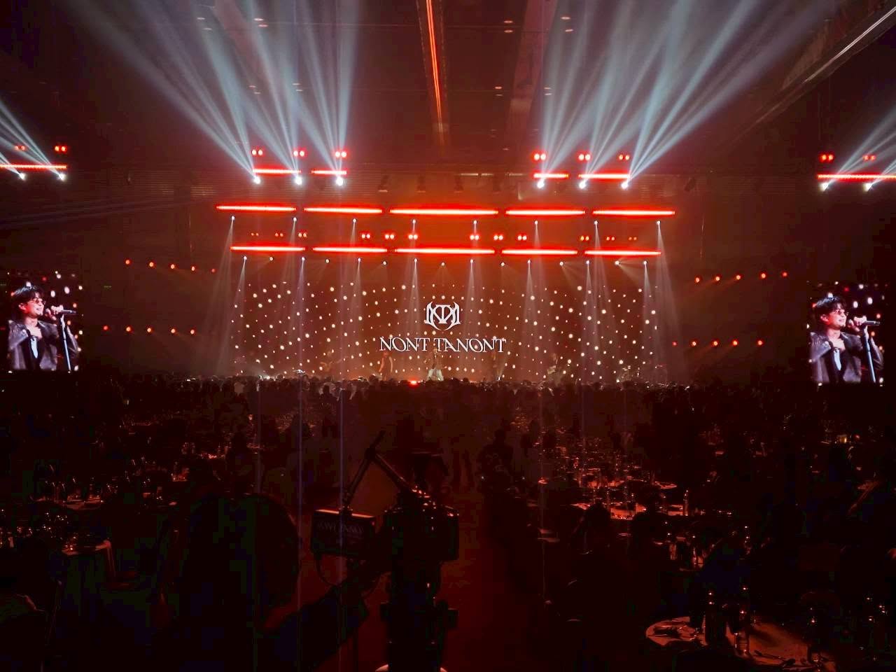 Corporate gala dinner and concert LED display stage